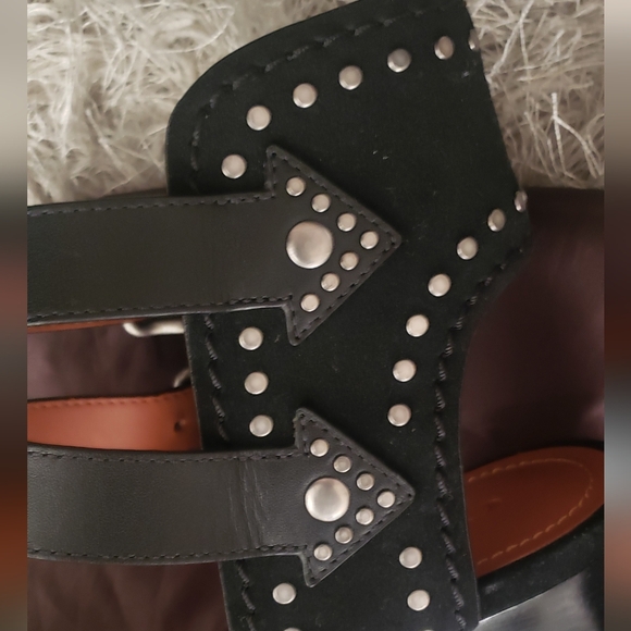 💫🎉 HP Coach: Odessa Wedge Rivets Sandals NWOT - Picture 4 of 8